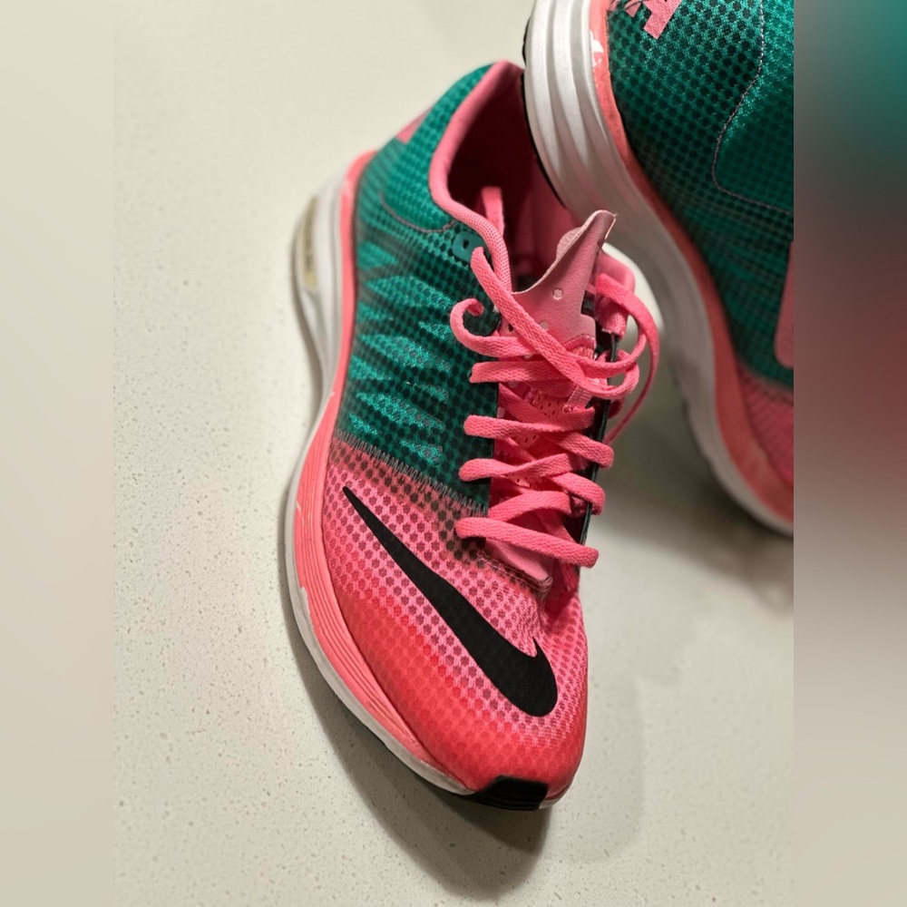 Nike Pink and Green (Watermelon) Athletic Shoes Size 9 - Picture 3 of 9